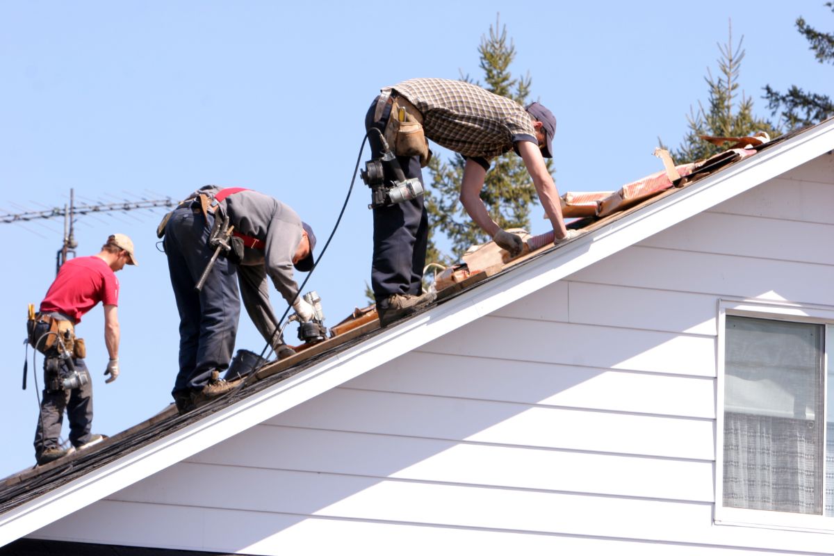 How Roof Restoration Is Beneficial in Long Run